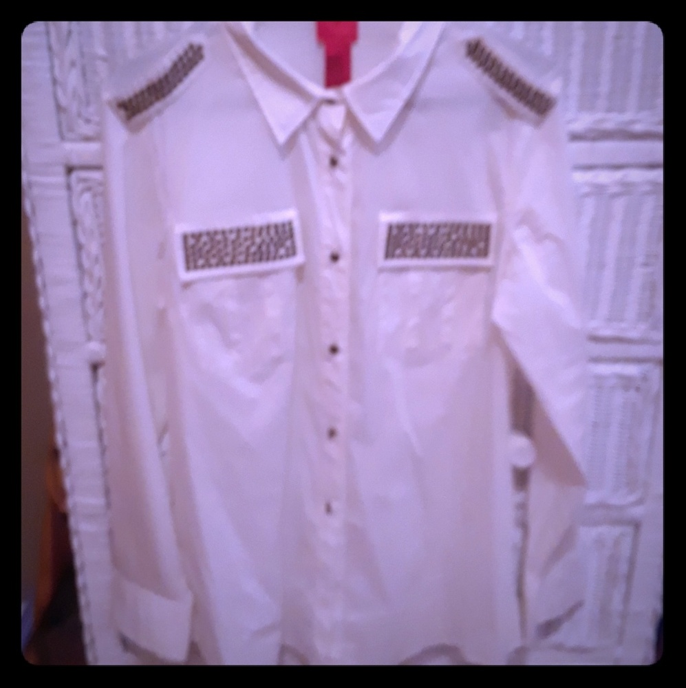 Long sleeve cotton button up top